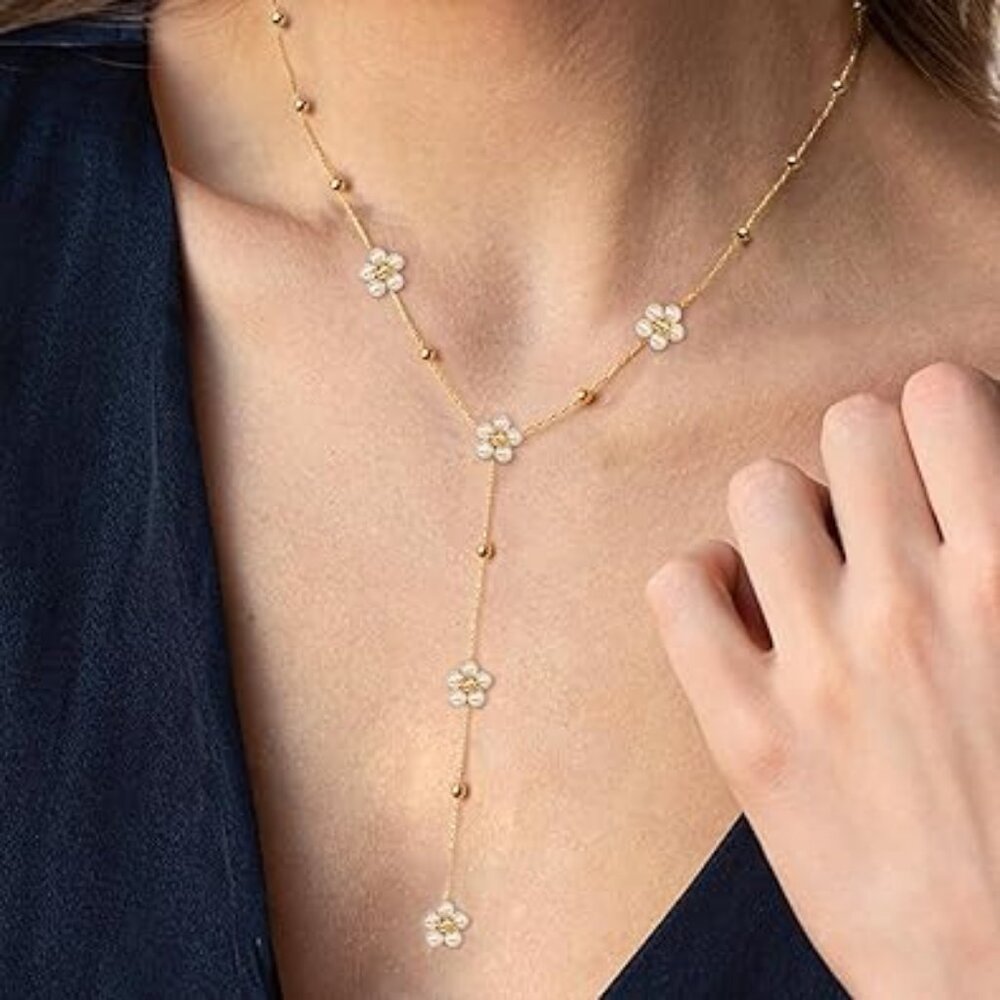 Pearl Necklaces for Women